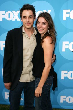 John sloan ve michelle featherstone