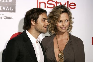 Stuart townsend ve charlize theron