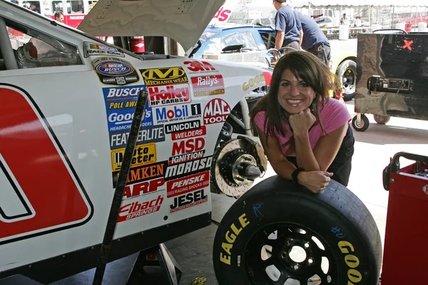 Bridgetta Tomarchio Is The Race Girl on the NASCAR Busch Series — Stock Photo, Image