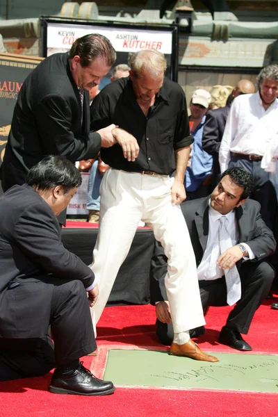 Kevin Costner Hand and Foot Print Ceremony — Stock Photo, Image