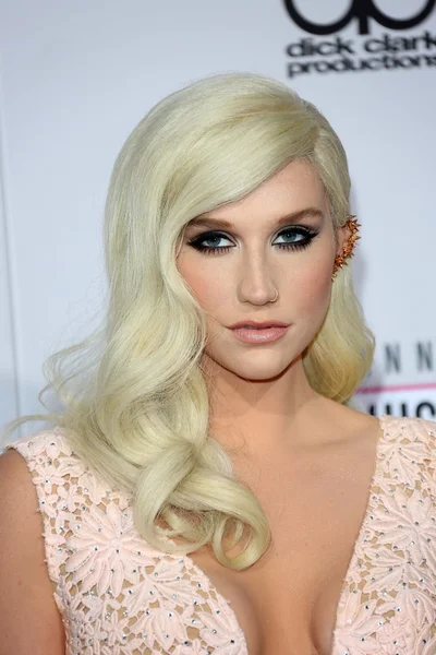 Ke at the 40th American Music Awards Arrivals, Nokia Theatre, Los Angeles, CA 11-18-12 — Stock Photo, Image