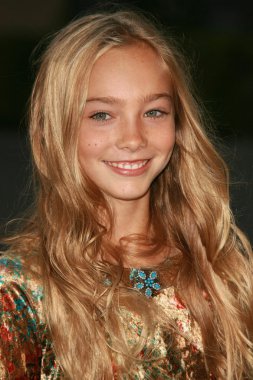 Kelsey lynn batelaan, nip tuck sezon dört premiere taraması. Paramount pictures, hollywood, ca. 08 / 25 / 06