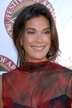 Teri Hatcher