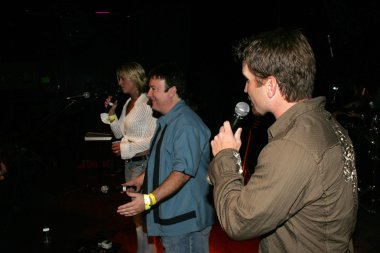 2 yıllık soğuk Heidi ve frank kalabilir yoksa gitmeliyim