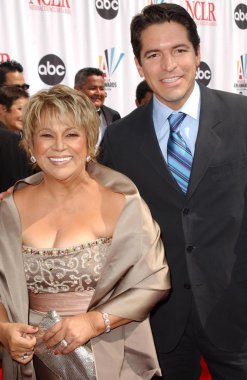 2006 nclr alma Ödülleri gelenler