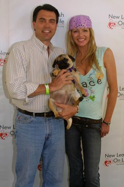 zengin alanlar ve nikki schieler ziering