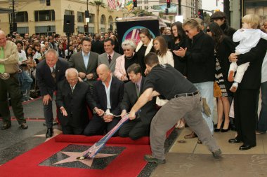 Bruce willis hollywood şöhret töreni yürümek