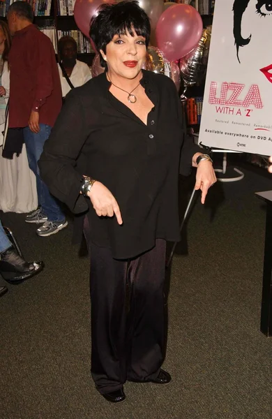 Liza Minnelli In Store Appearance — Stok fotoğraf