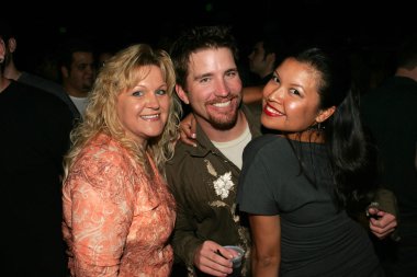 2 yıllık soğuk Heidi ve frank kalabilir yoksa gitmeliyim