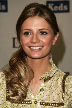 Misha Barton In Store Appearance