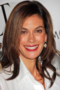 Teri Hatcher