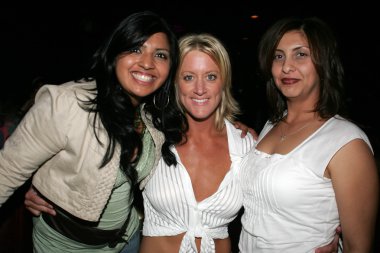 2 yıllık soğuk Heidi ve frank kalabilir yoksa gitmeliyim