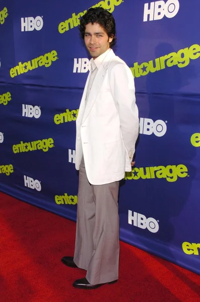 Adrian Grenier alla prima di Entourage. The Cinerama Dome, Hollywood, CA. 06-01-06 — Foto Stock