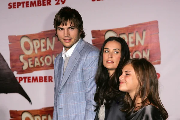 Ashton Kutcher, Demi Moore, Tallulah Belle Willis — Foto Stock