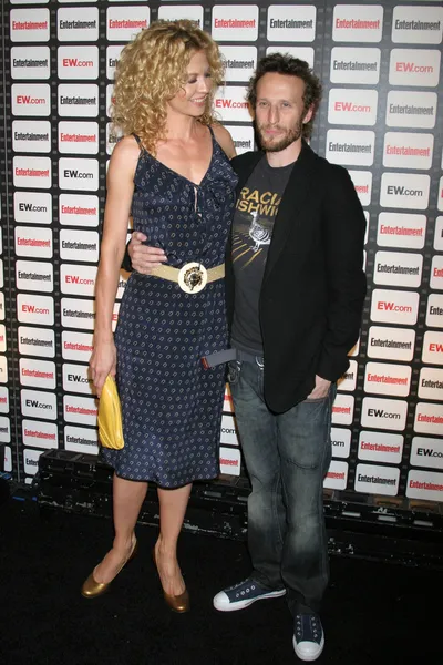 Jenna Elfman e Bodhi Elfman — Foto Stock