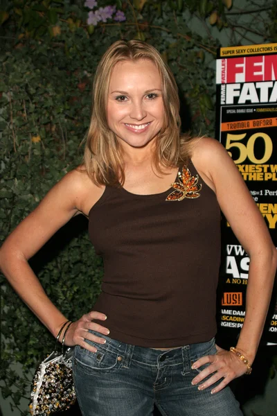 alana köri de 32 yıllık saturn Ödülleri - femme fatale dergisi sponsorluğunda partiden sonra carl strauss bira fabrikasında universal city walk, universal city, ca. 05-02-06