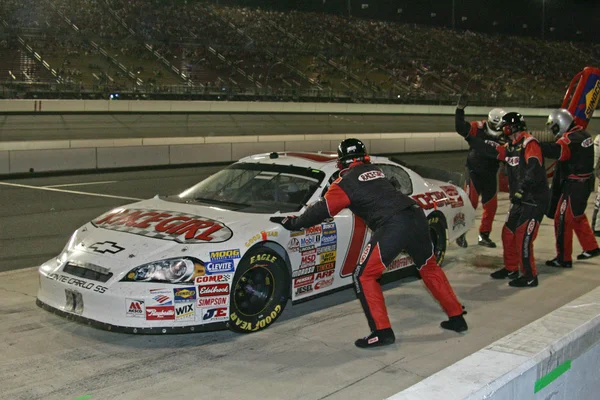 Bridgetta tomarchio は nascar のブッシュ シリーズのレースの女の子 — ストック写真