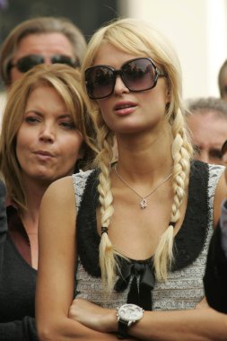 Jerry buss şöhret töreni hollywood walk