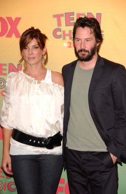 Sandra bullock ve keanu reeves