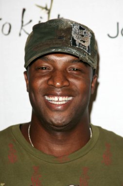 Roger Cross