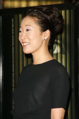 Sandra Oh