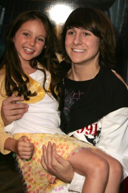 Ryan newman ve mitchel musso