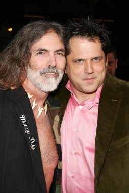 Manny puig ve jeff tremaine