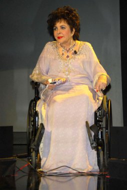 Elizabeth Taylor
