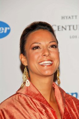 Eva Larue