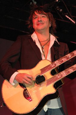 Richie Sambora