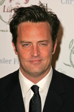 9 yıllık benefit lili için claire Vakfı