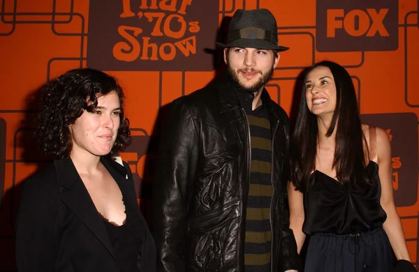 Rumer Willis con Ashton Kutcher y Demi Moore — Foto de Stock