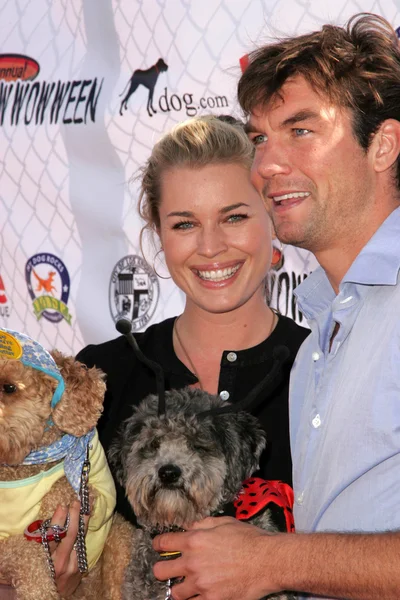 Rebecca Romijn e Jerry O'Connell — Foto Stock