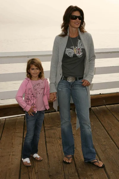 Cindy Crawford y su hija —  Fotos de Stock