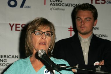 Barbara Boxer, Leonardo Dicaprio