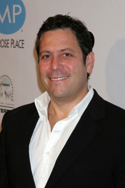 Beverly hills 90210, melrose yeri ve dvd piyasaya ilk sezon