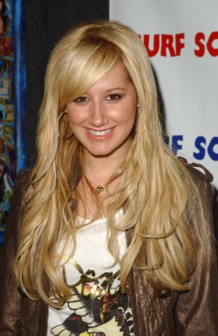 Ashley tisdale