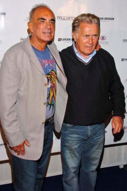 Robert shapiro ve martin sheen