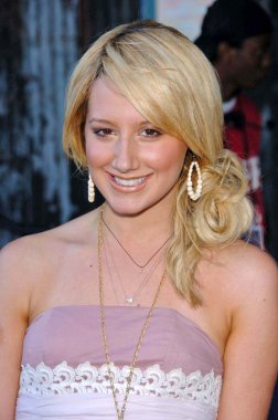 Ashley tisdale