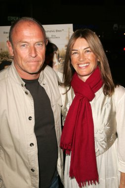 Corbin bernsen ve amanda öder