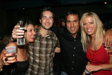 2 yıllık soğuk Heidi ve frank kalabilir yoksa gitmeliyim