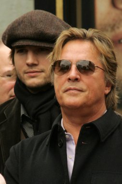 Ештон Катчер, Дон Джонсон