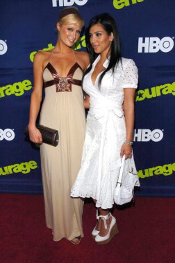 Paris hilton ve kimberly kardashian