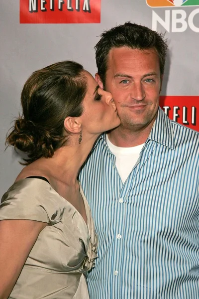 Amanda Peet, Matthew Perry — Stockfoto