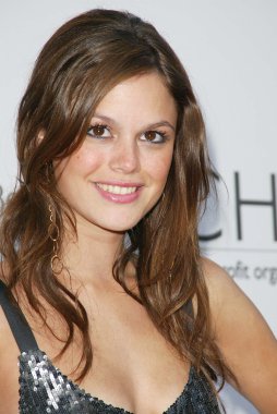 Chrysalis beşinci yıllık kelebek topu