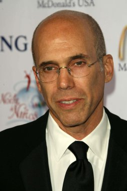 Johnny depp onurlandıran 2 yıllık noche de ninos gala