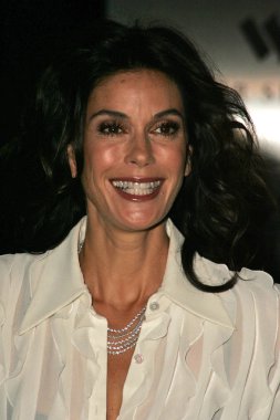 Teri Hatcher
