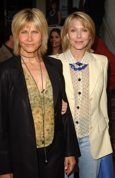 Cindy Pickett and Susan Blakely — Stock Photo, Image