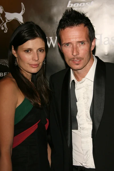 Scott Weiland y su esposa Mary Forsberg — Foto de Stock