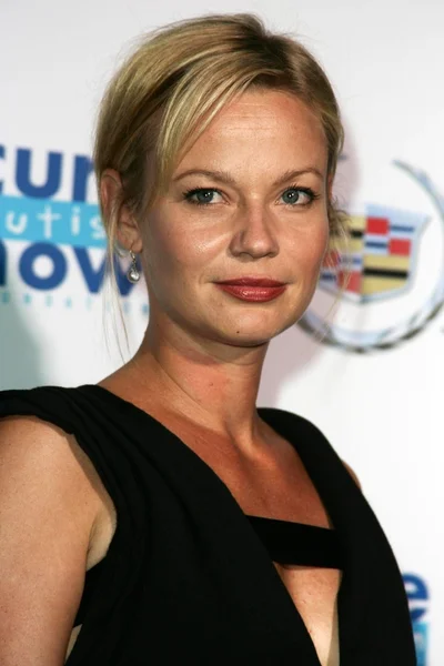 Samantha Mathis — Stockfoto